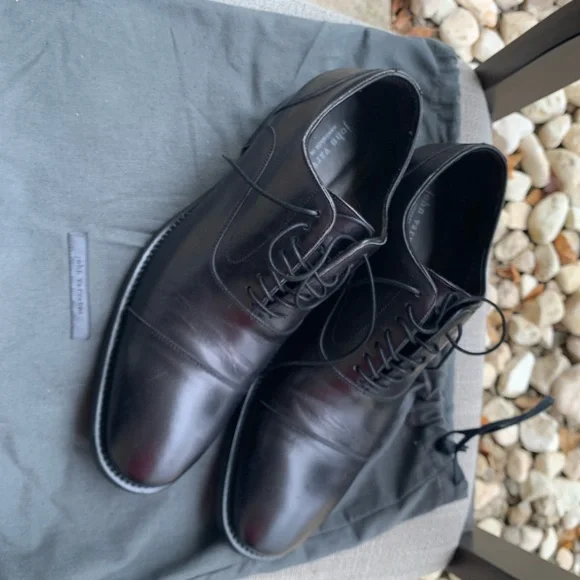 John Varvatos | Shoes | John Varvatos Black Leather Cap Toe  display picture 2
